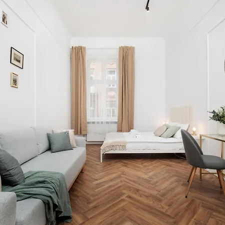 Apartman Spacious & Modern 6 Bedroom - Around The Main Market Square - By Upstairs