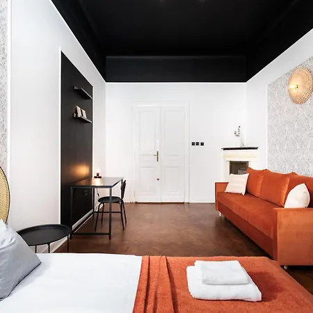 Spacious & Modern 6 Bedroom - Around The Main Market Square - By Upstairs * Kraków