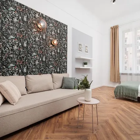 Spacious & Modern 6 Bedroom - Around The Main Market Square - By Upstairs * Cracovia