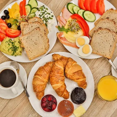 Appartamento Spacious & Modern 6 Bedroom - Around The Main Market Square - By Upstairs Cracovia